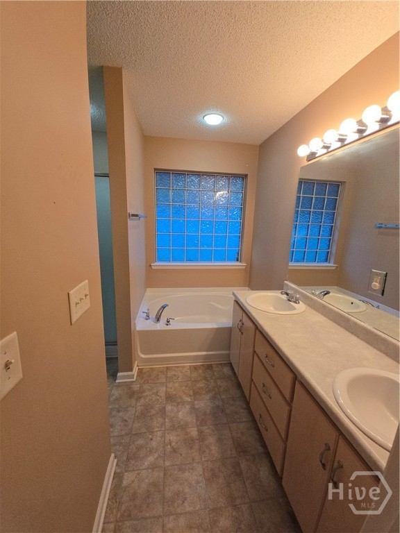 182 Gloucester Drive Property Photo 40