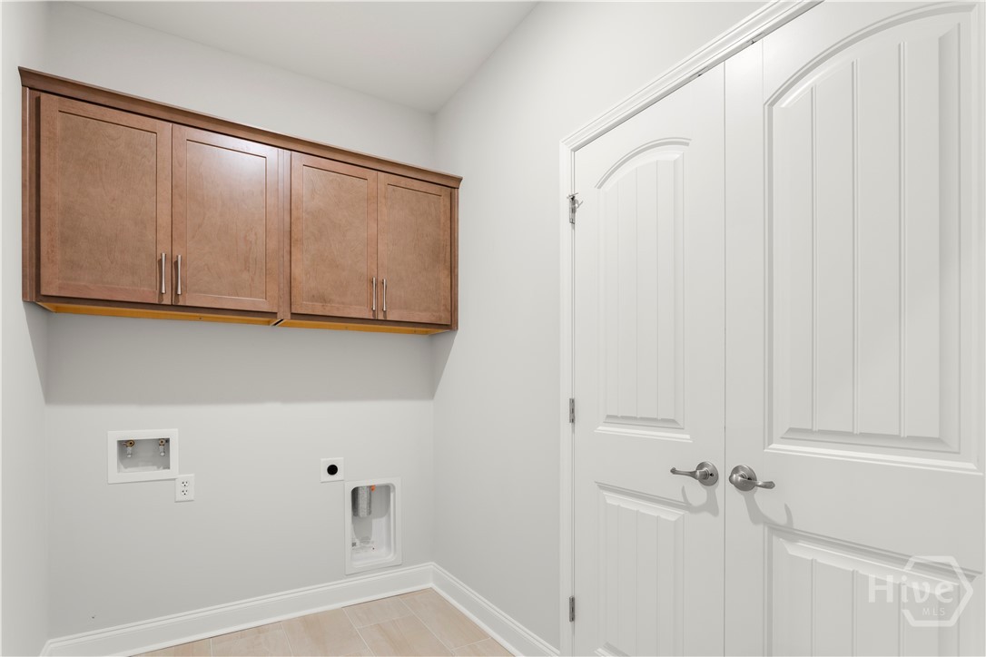 188 Champlain Drive Property Photo 26
