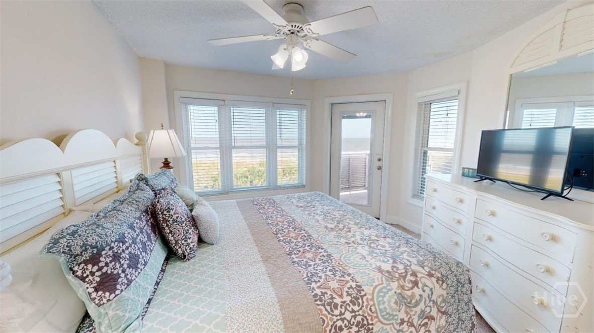 1609 Strand Avenue 306 Property Photo 10
