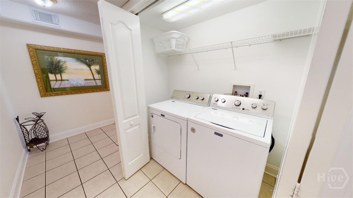 1609 Strand Avenue 306 Property Photo 13