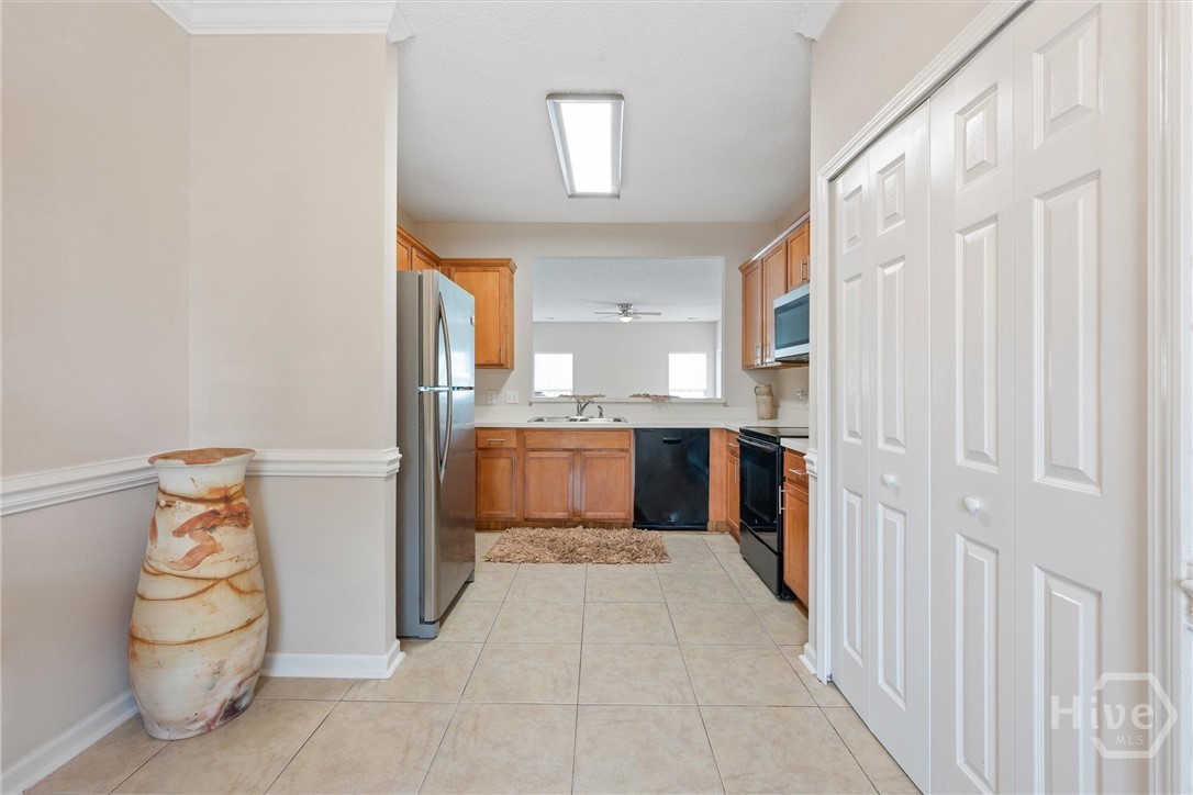 56 Travertine Circle Property Photo 7