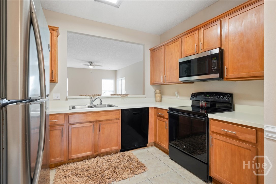 56 Travertine Circle Property Photo 8