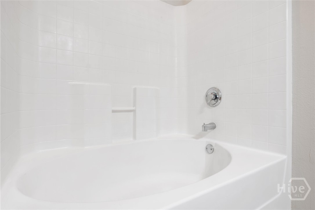 56 Travertine Circle Property Photo 20