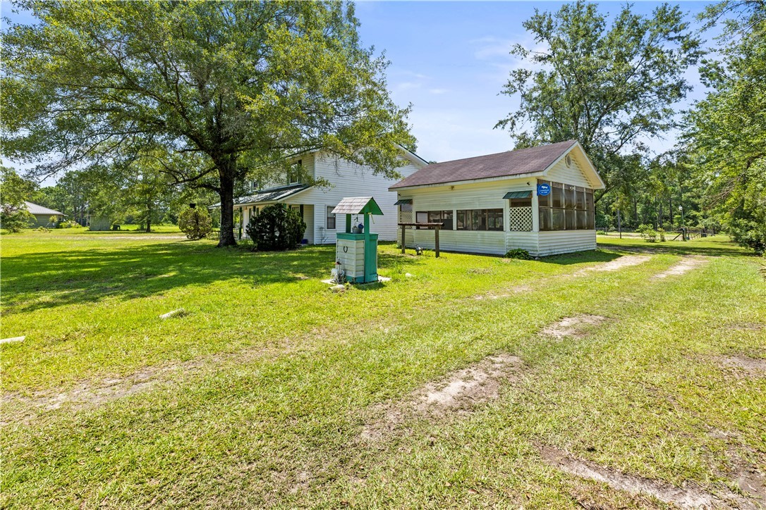 675 Foxwood Circle Property Photo 3