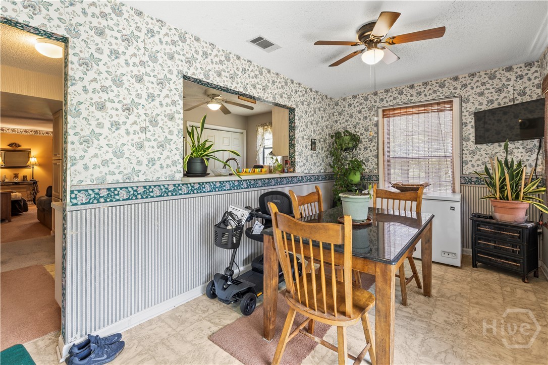 675 Foxwood Circle Property Photo 12