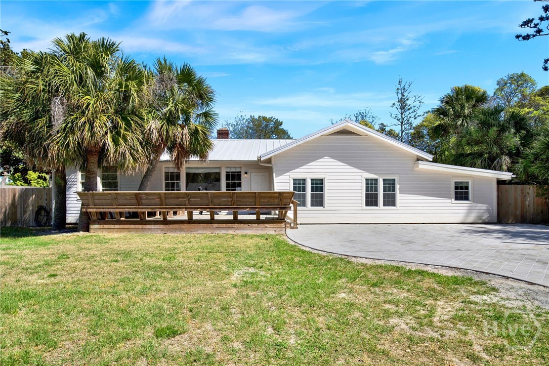 1402 6th Avenue Property Photo 1