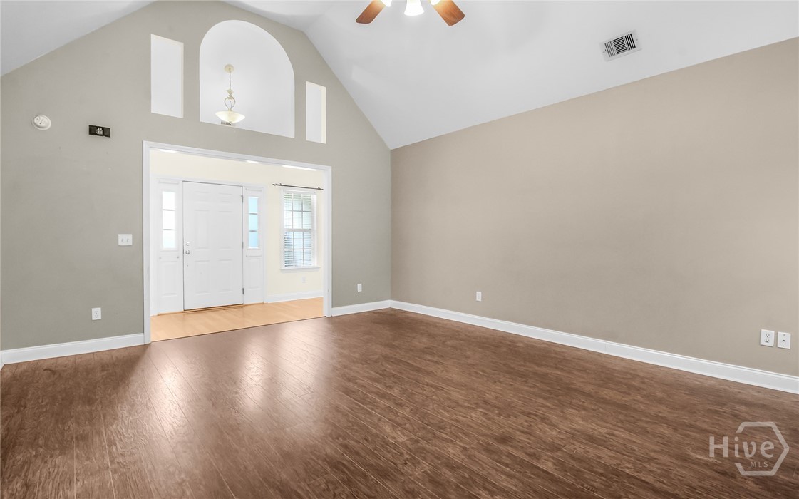 1713 Muirfield Drive Property Photo 11
