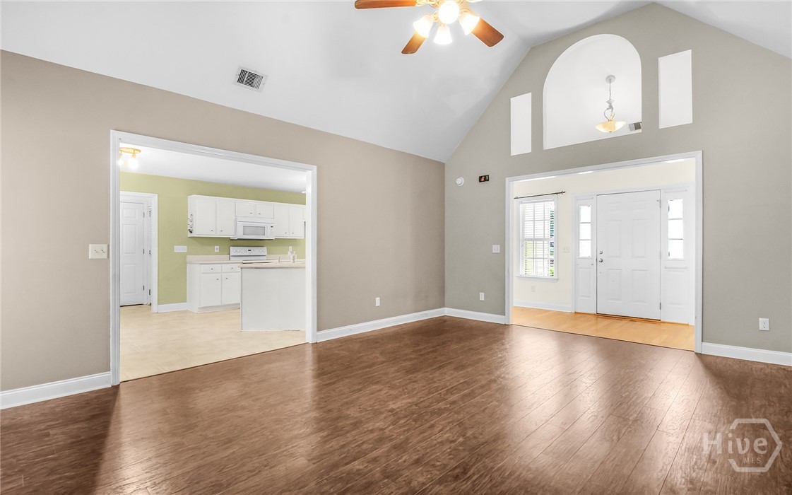 1713 Muirfield Drive Property Photo 12