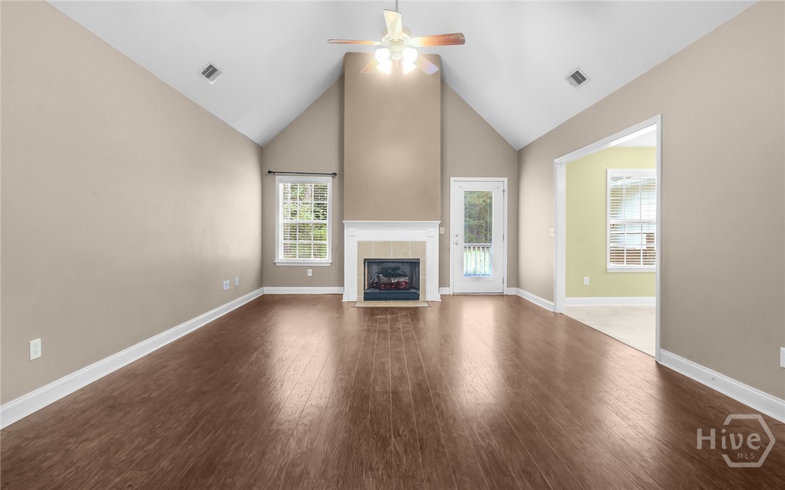 1713 Muirfield Drive Property Photo 13
