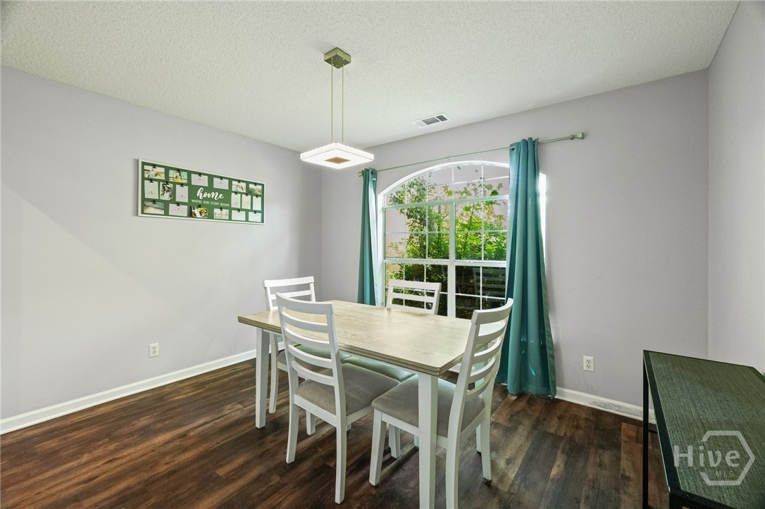 120 Dukes Way Property Photo 33