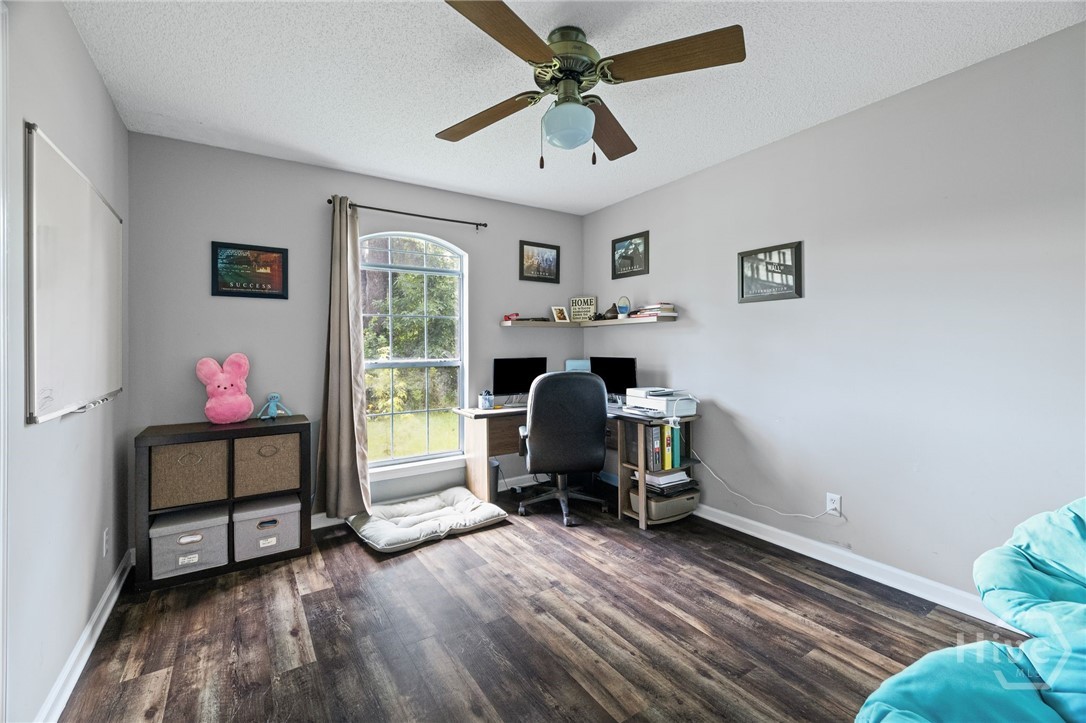 120 Dukes Way Property Photo 34