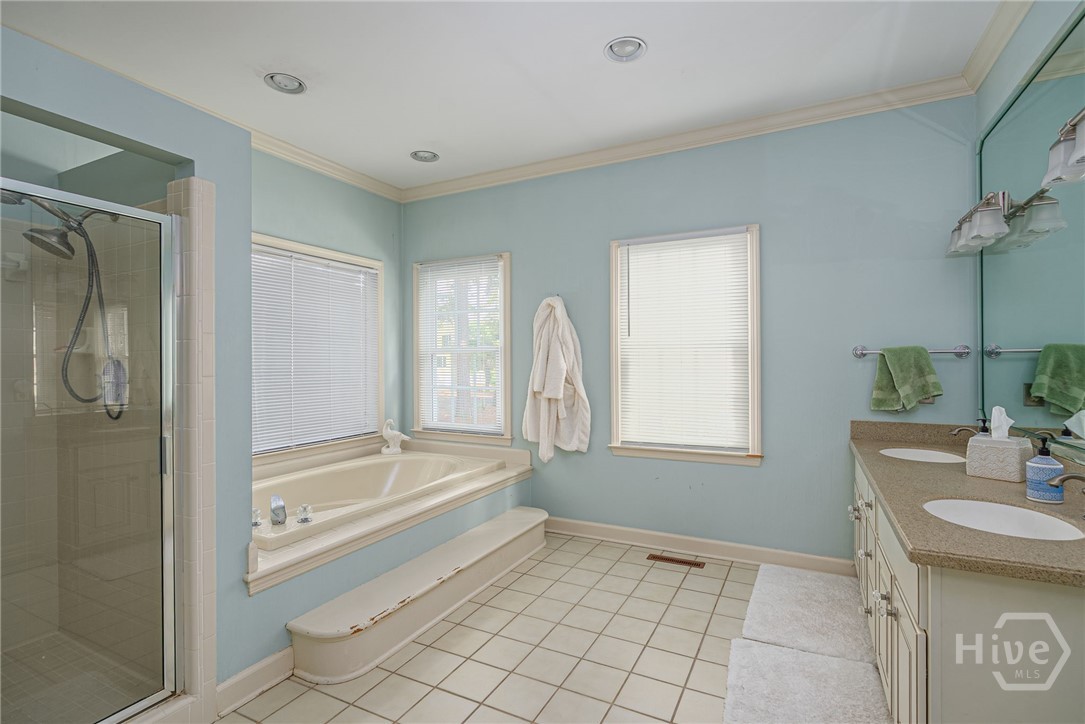 8 Windlass Court Property Photo 26
