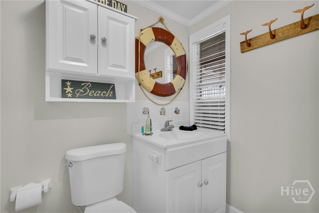 606 Butler Avenue Property Photo 32