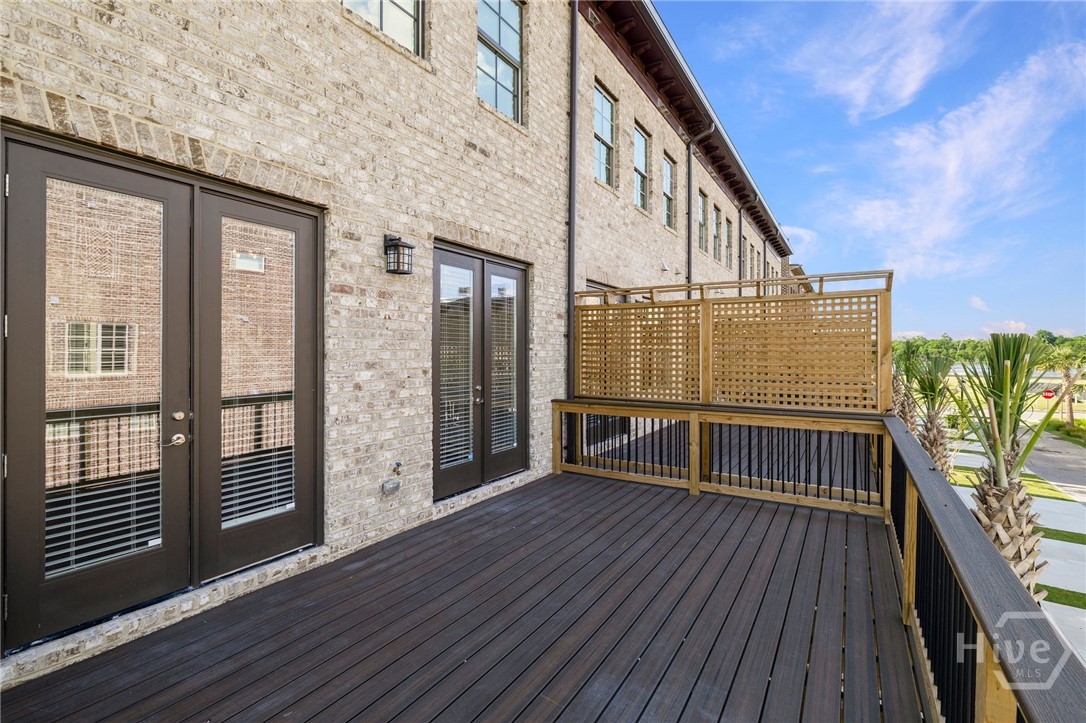 416 Upper East Avenue Property Photo 22