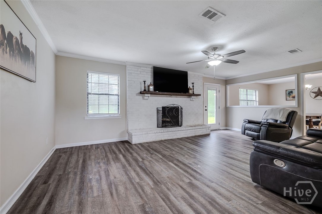 146 Nease Road Property Photo 7