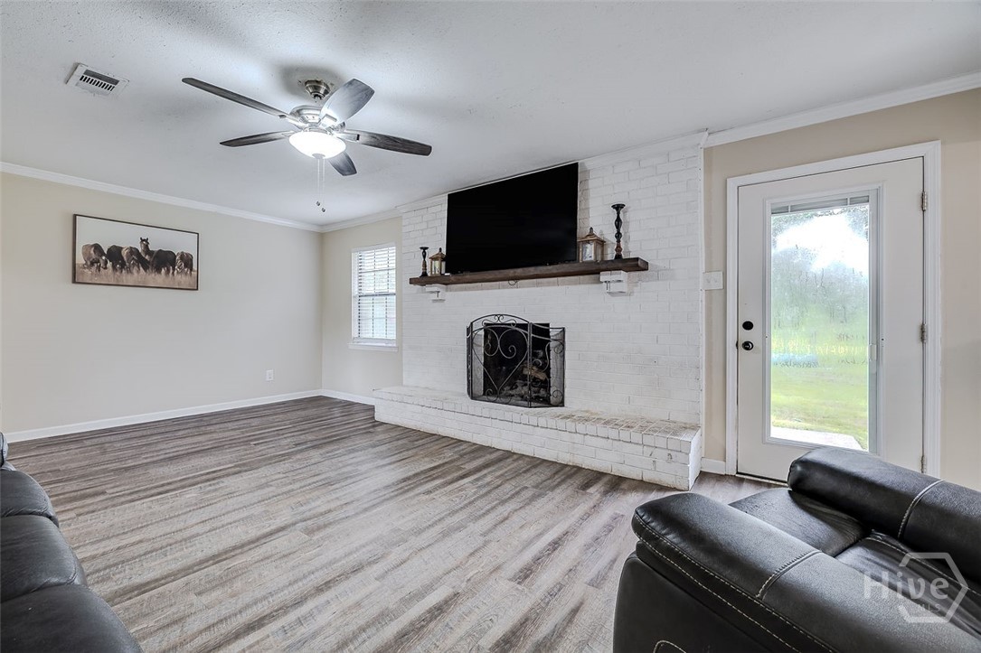 146 Nease Road Property Photo 8