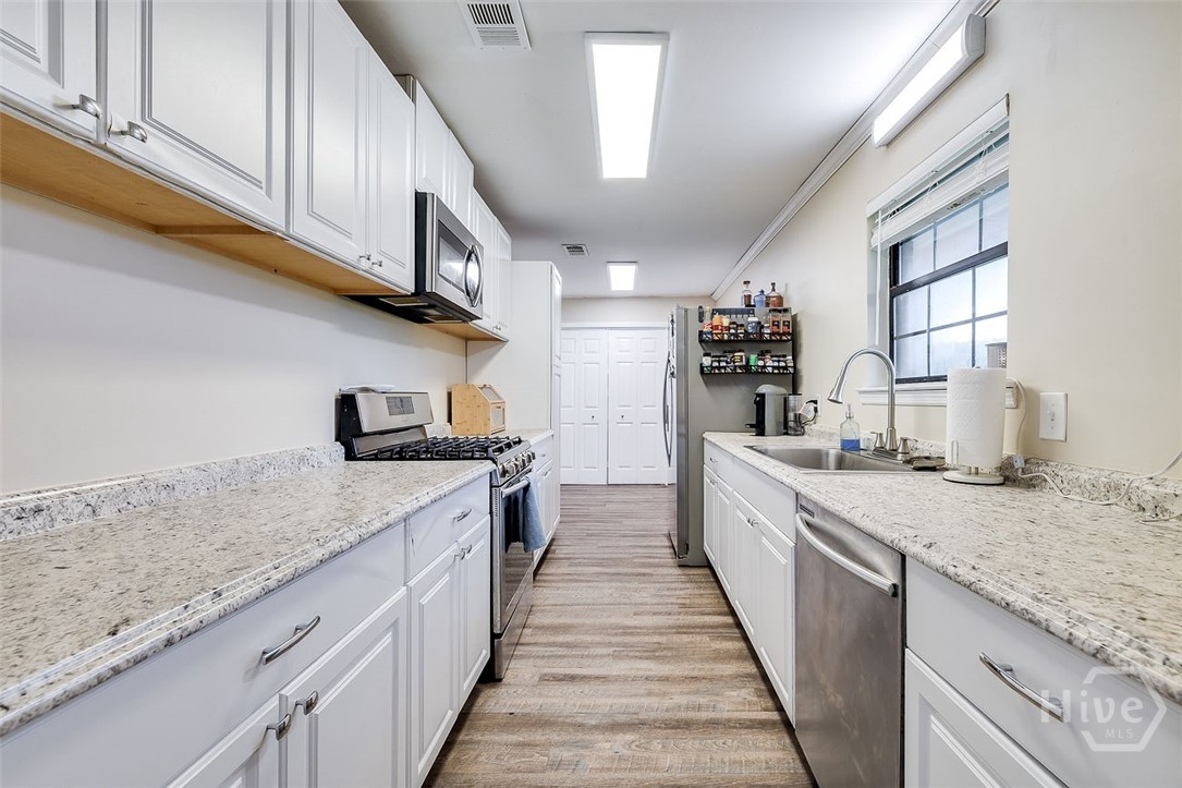 146 Nease Road Property Photo 11