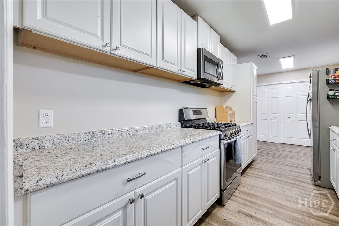 146 Nease Road Property Photo 13