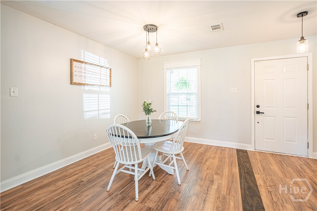 4 Farrington Court Property Photo 8