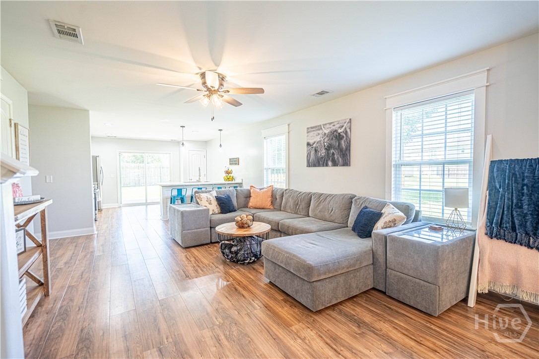 4 Farrington Court Property Photo 12