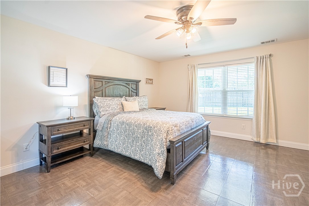 4 Farrington Court Property Photo 16