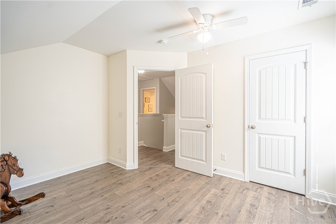 4 Farrington Court Property Photo 37