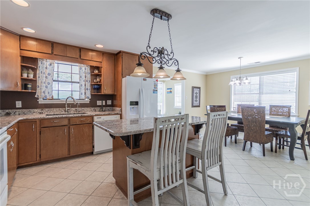 5 5th Avenue Property Photo 9