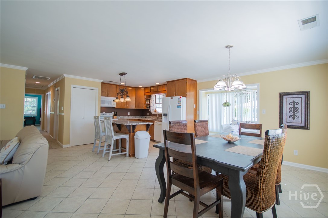 5 5th Avenue Property Photo 13