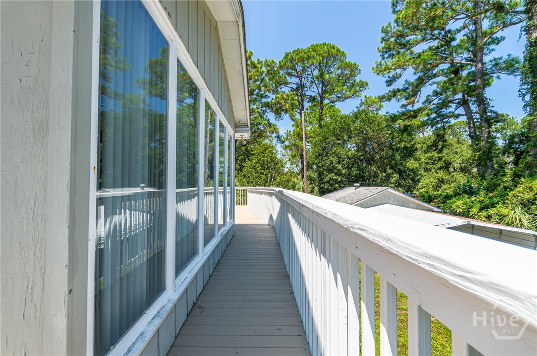 5 5th Avenue Property Photo 18