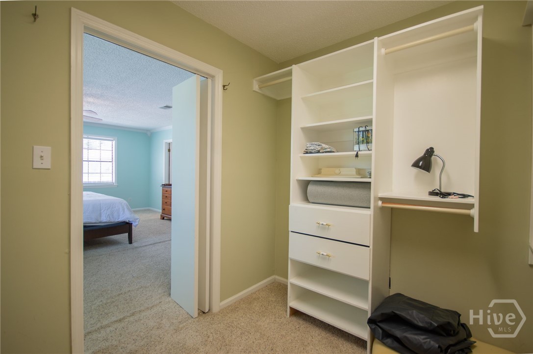 5 5th Avenue Property Photo 28