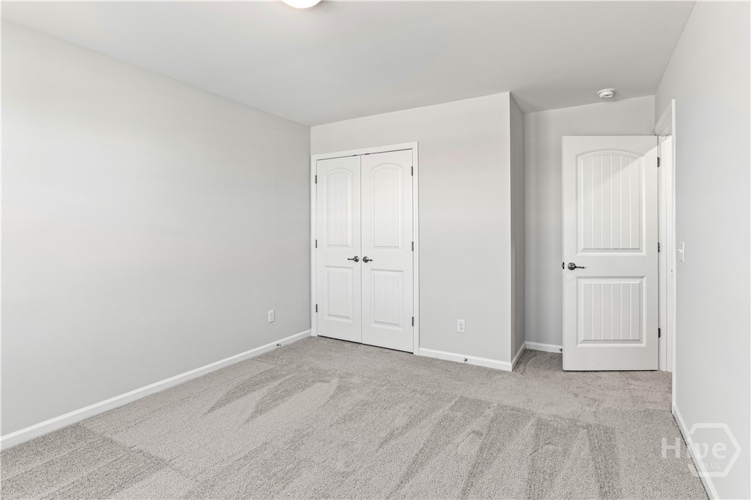 198 Champlain Drive Property Photo 22
