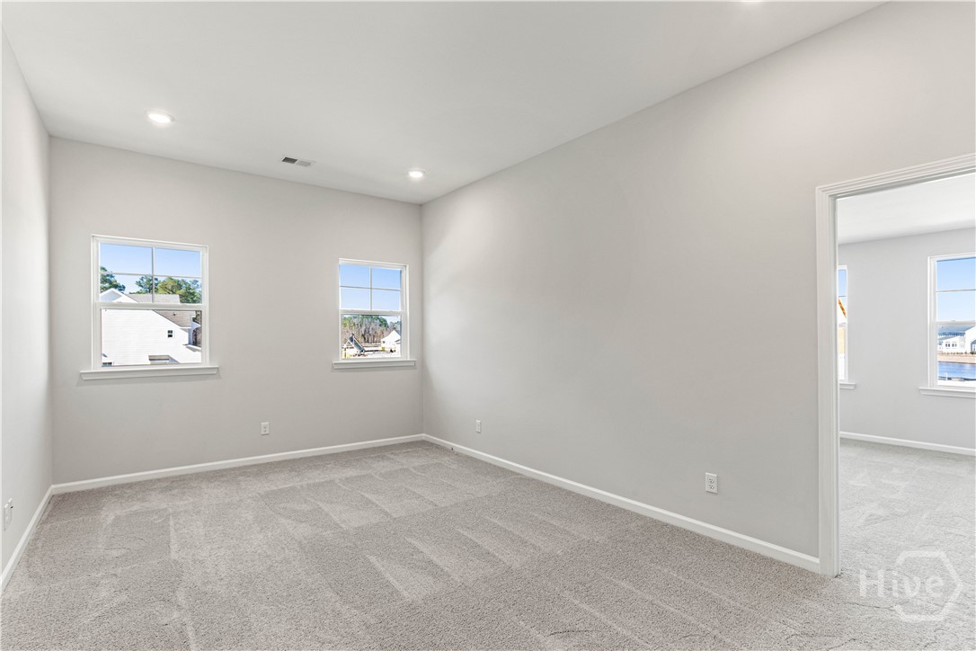 198 Champlain Drive Property Photo 31