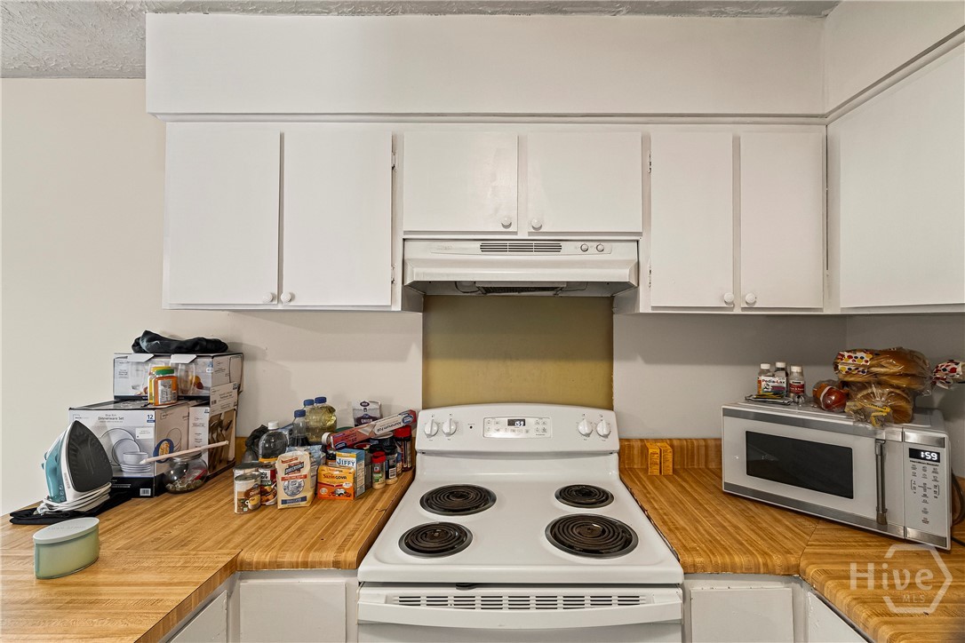 9 Hampstead Avenue Property Photo 18