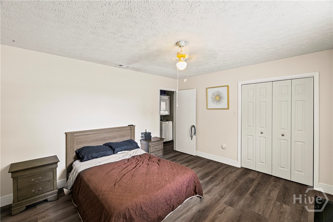 9 Hampstead Avenue Property Photo 19