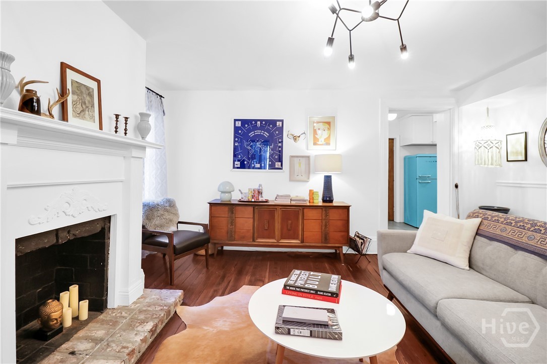 121 W Park Avenue 1 Property Photo 7
