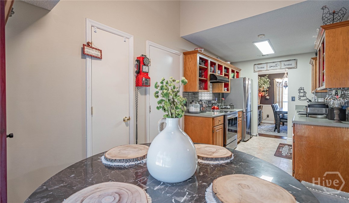 39 Cat Tail Court Property Photo 17
