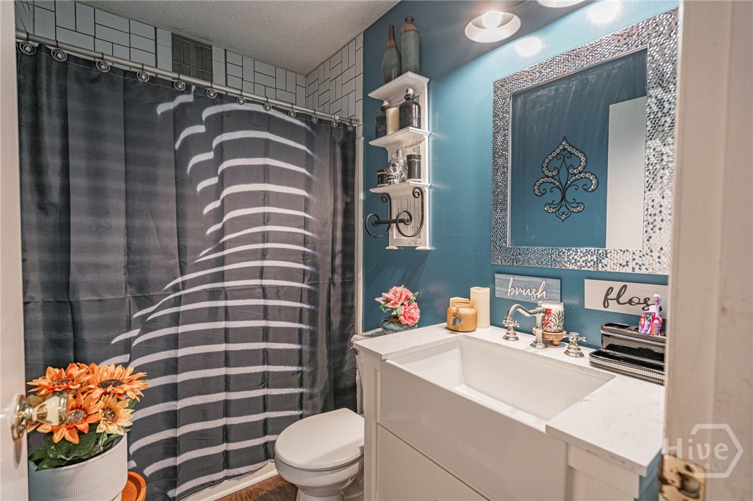 39 Cat Tail Court Property Photo 25