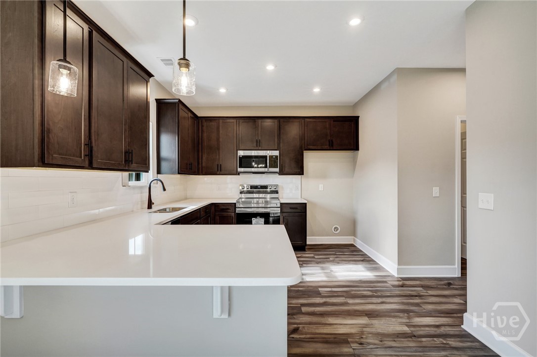 240 Haisley Run Property Photo 6