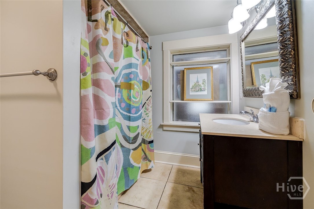 28 E Taylor Street Property Photo 68