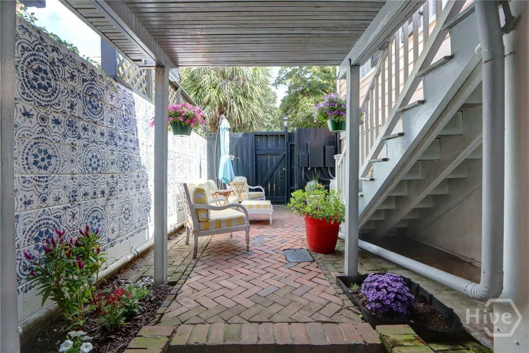 326 E Bryan Street Property Photo 55