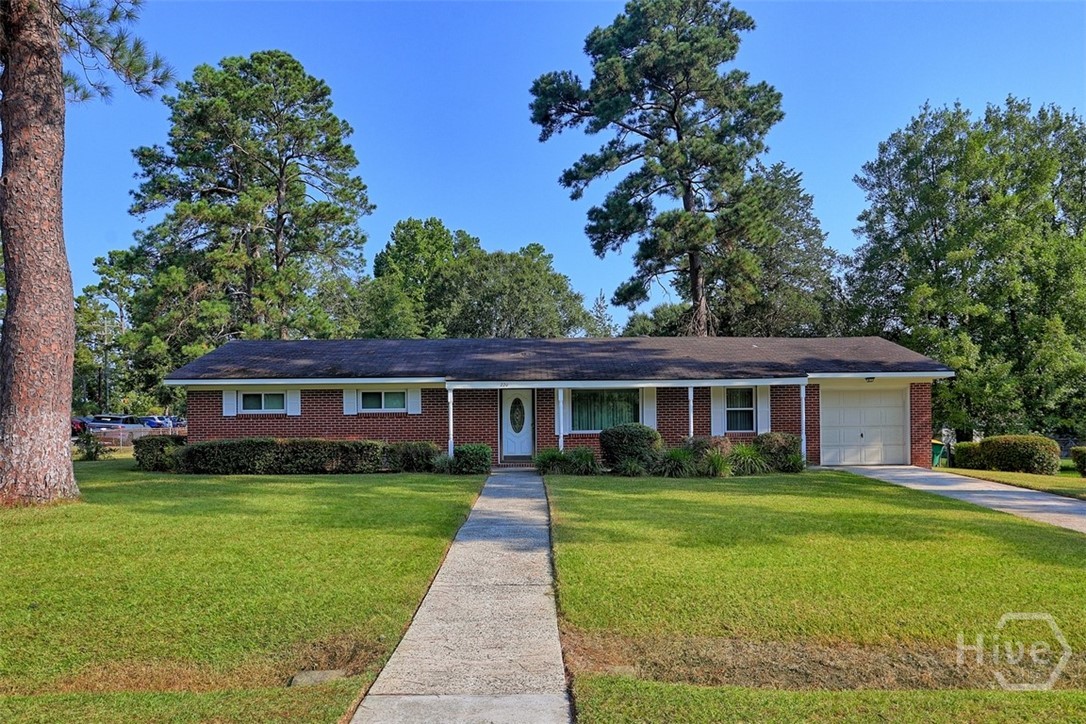 220 Holly Avenue