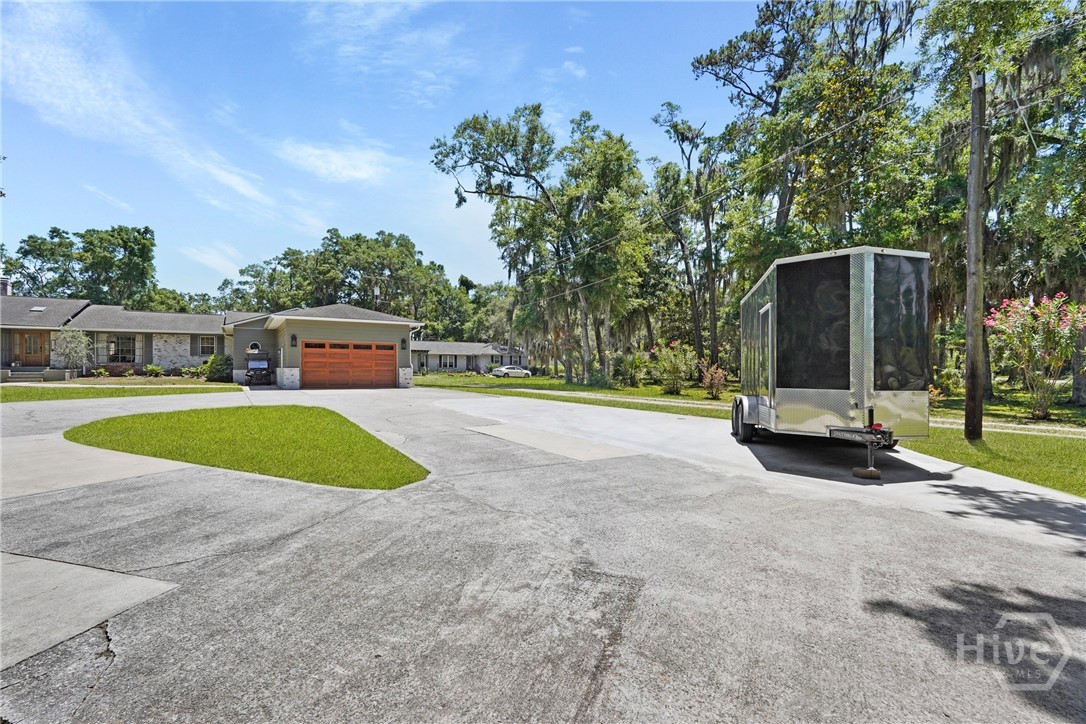 1112 Walthour Road Property Photo 2