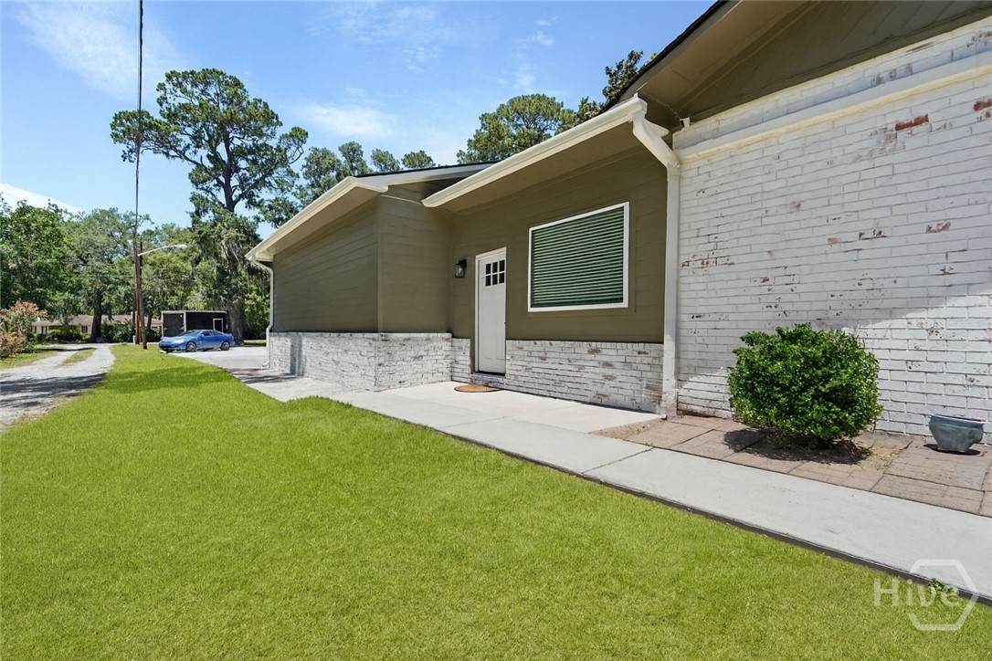 1112 Walthour Road Property Photo 3