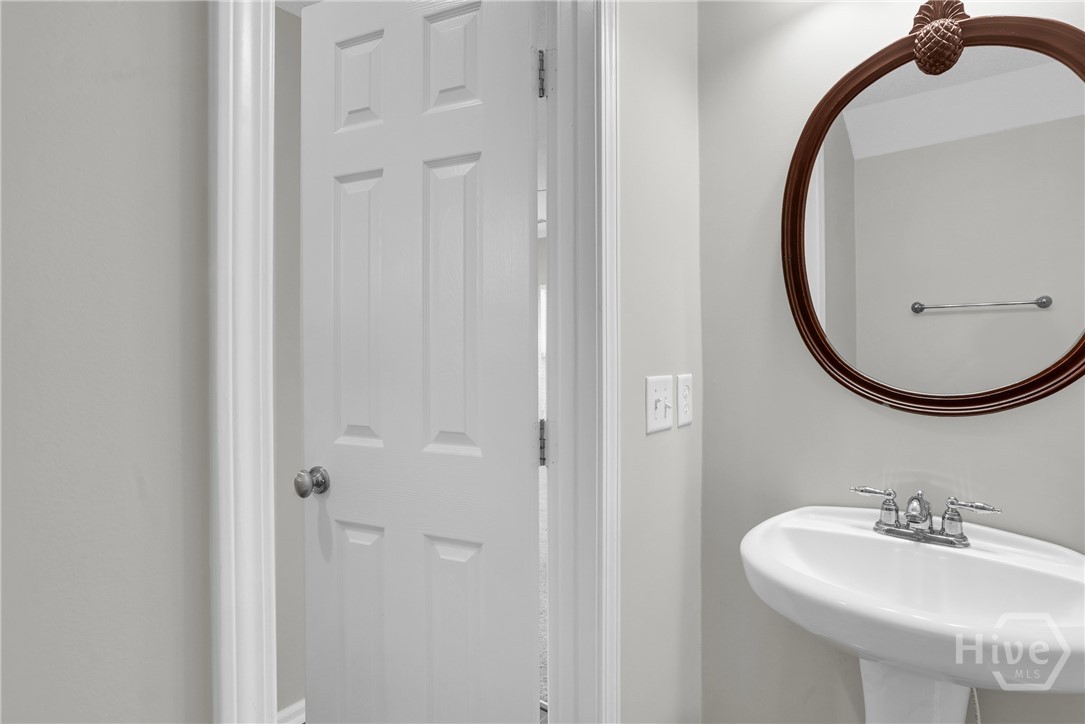 110 Coach House Square Property Photo 20