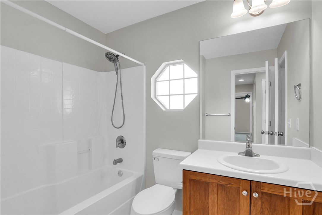 110 Coach House Square Property Photo 34