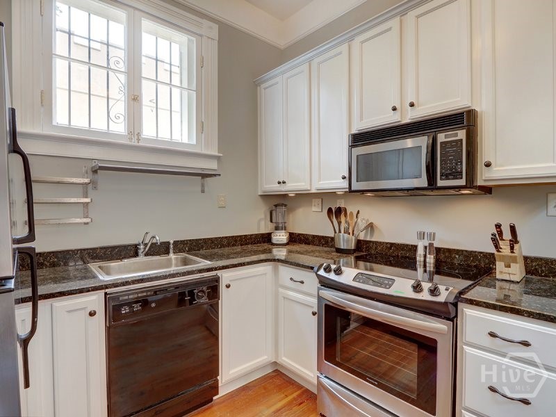 109 W Bolton Street A Property Photo 9