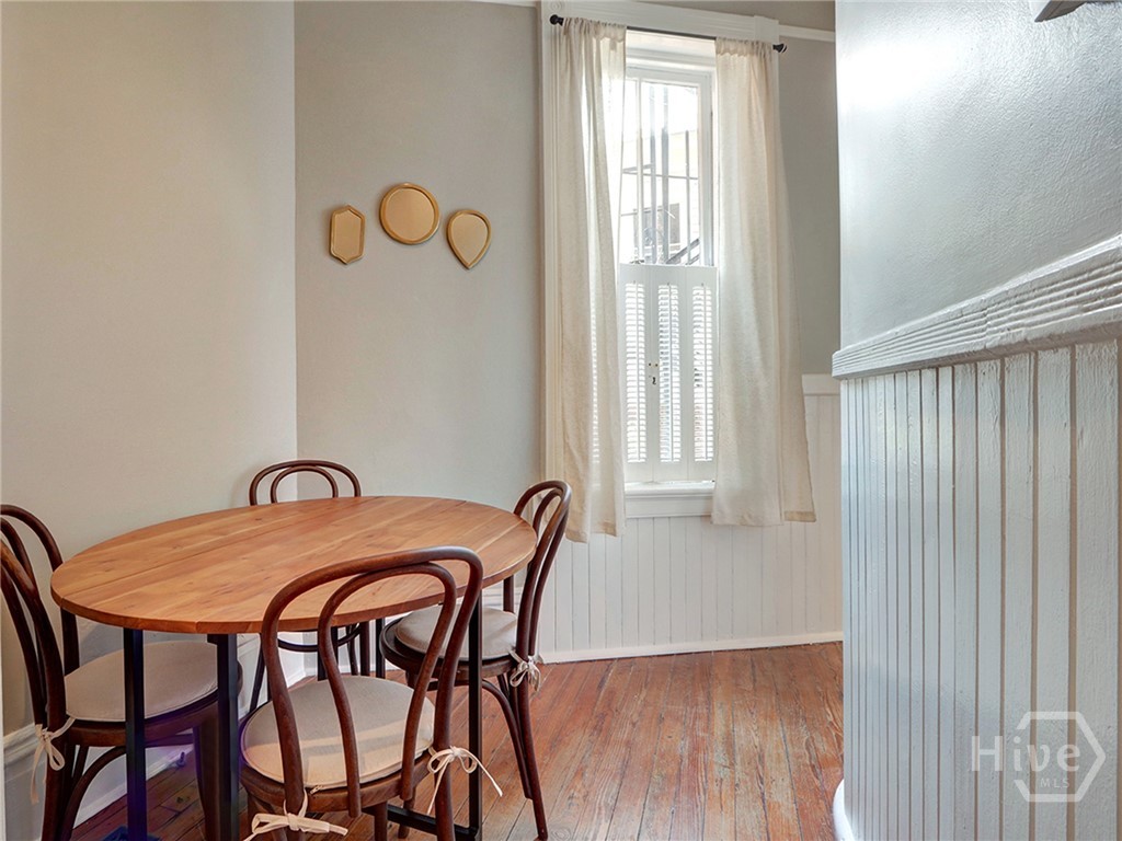 109 W Bolton Street A Property Photo 11