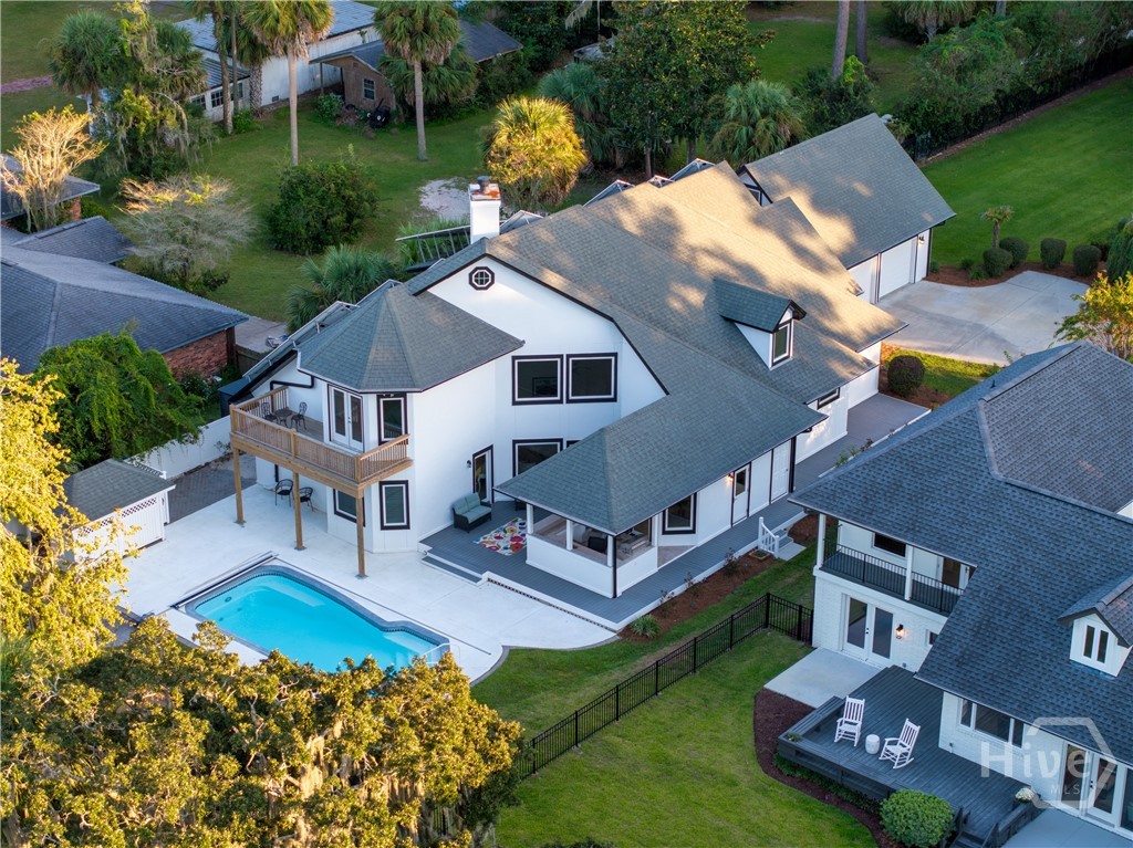 33 Penrose Drive Property Photo 2