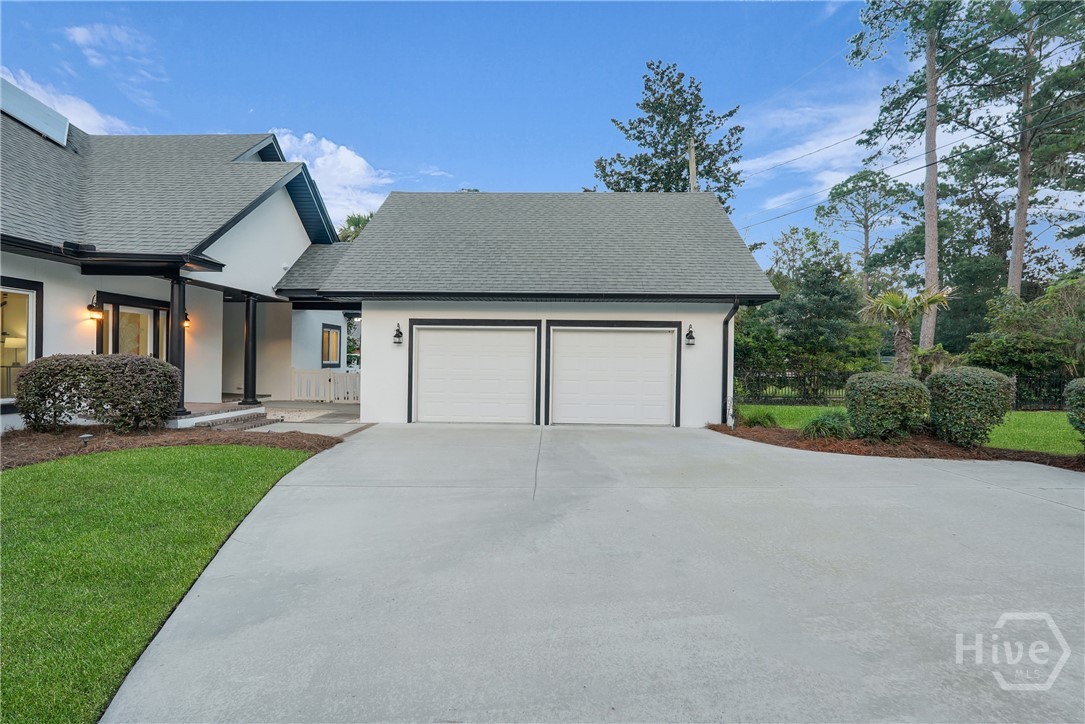 33 Penrose Drive Property Photo 5