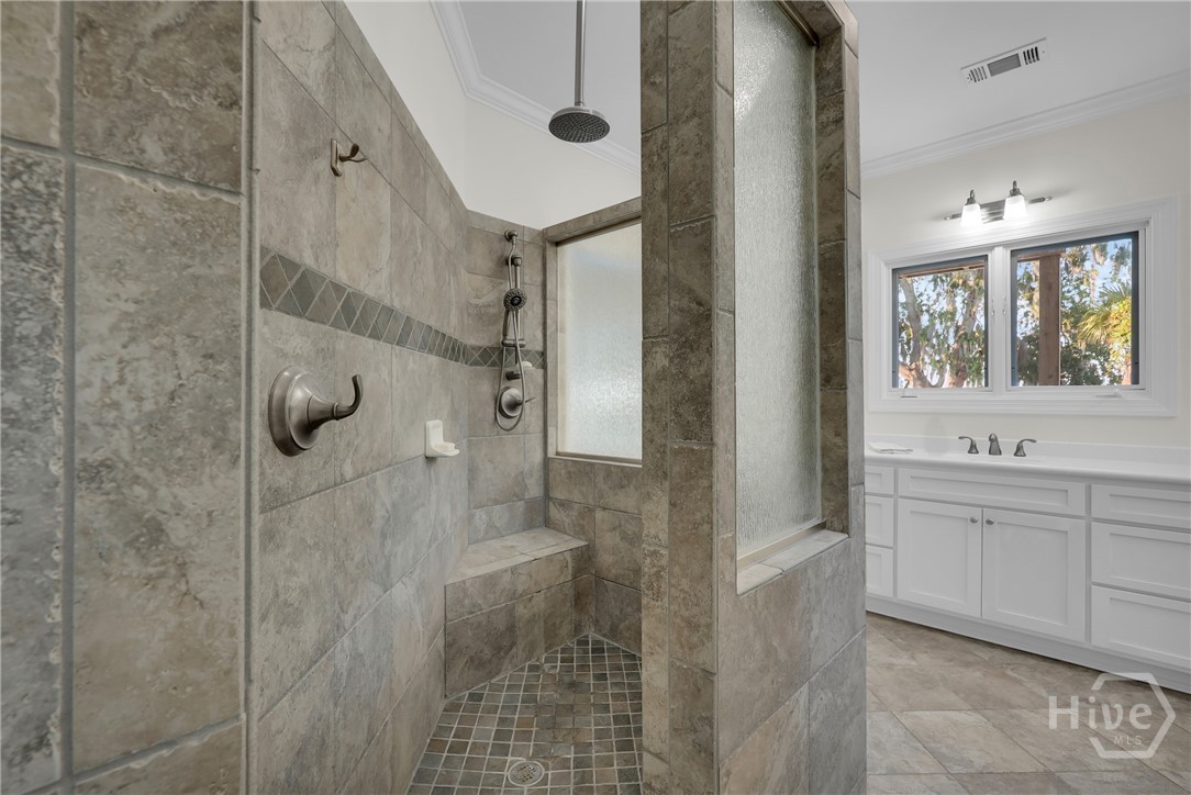 33 Penrose Drive Property Photo 29